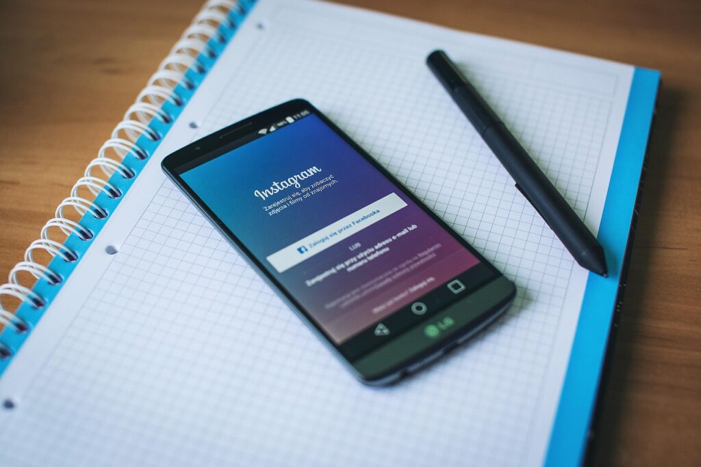 Instagram成功の事例を中小企業が活用するには？