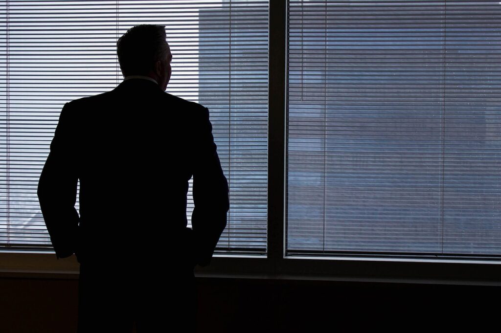 SNS運用を外注するのが向いている企業はどれ？