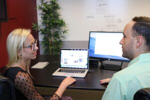 SNS代行講座の比較で知っておくべきポイントは？